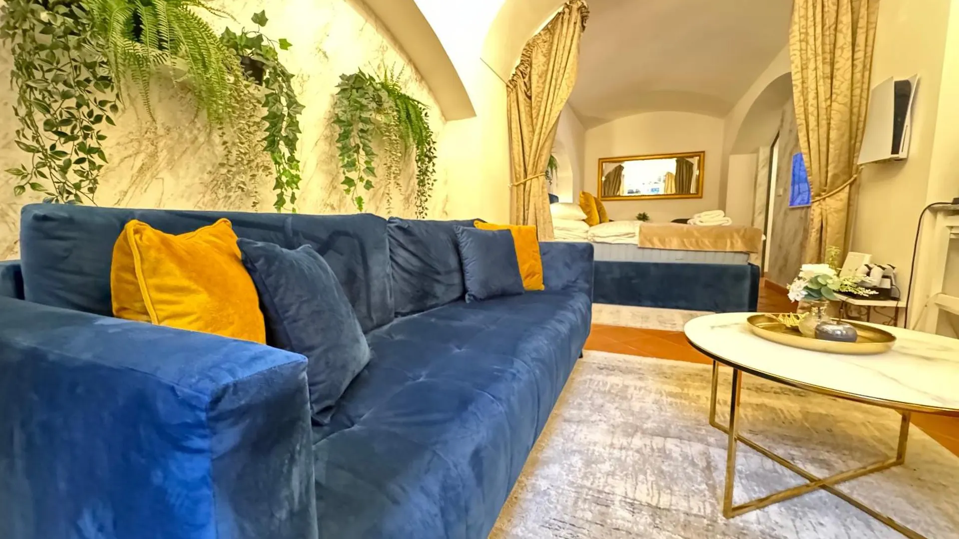 Elegantsuite 1 Minut Charles Bridge Ps5 And Garden Prague Apartment