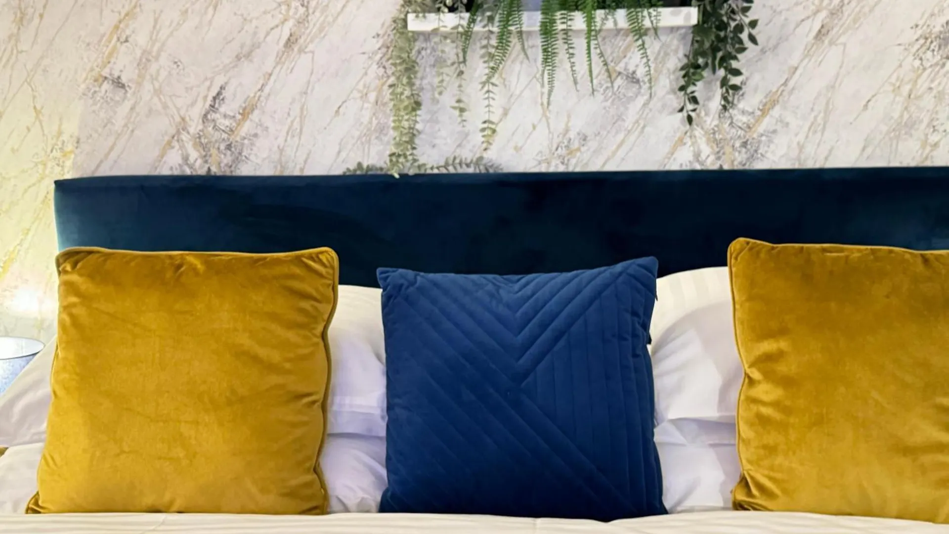 Apartment Elegantsuite 1 Minut Charles Bridge Ps5 And Garden Prague